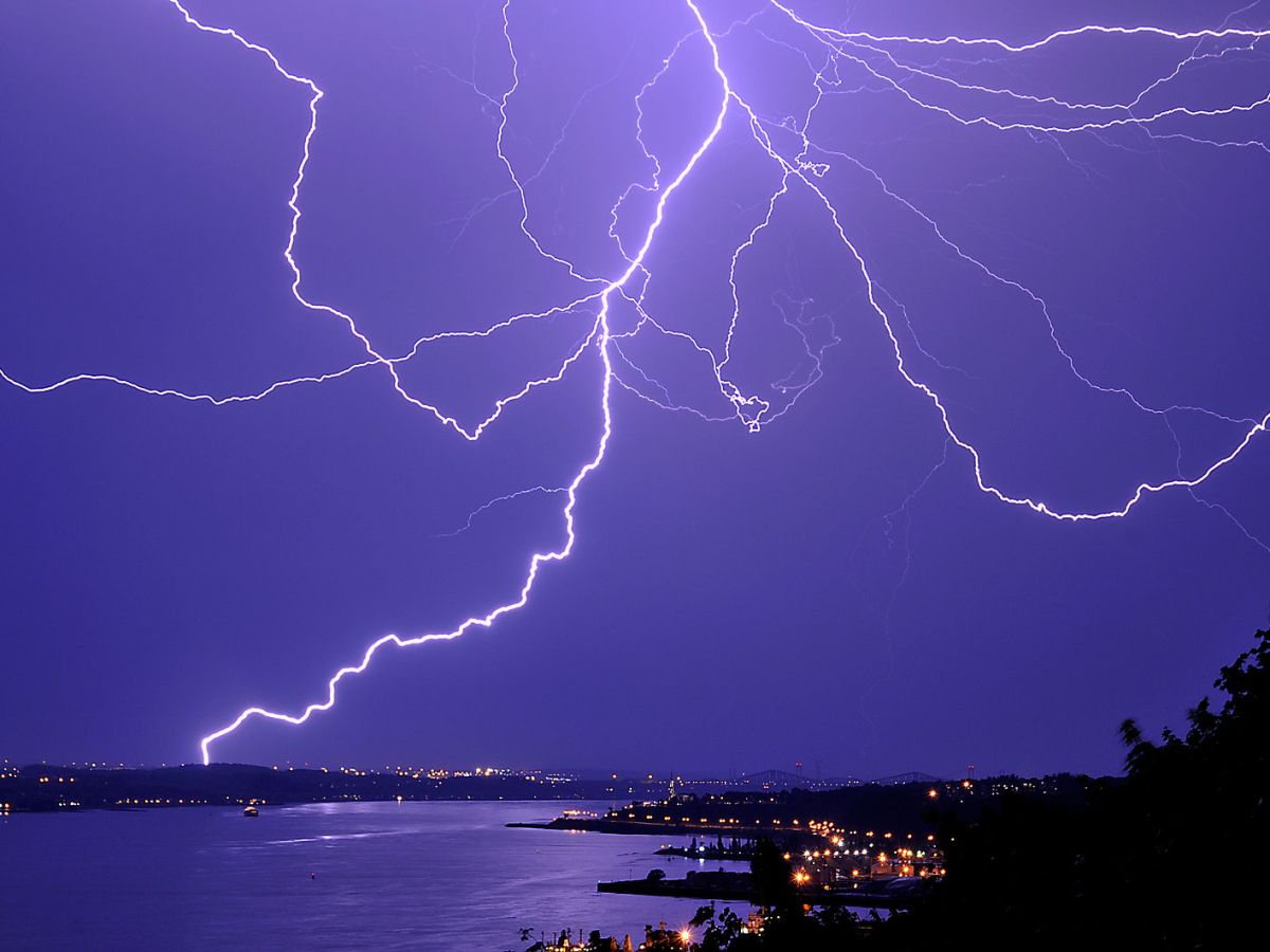 The Smell of&nbsp;Lightning